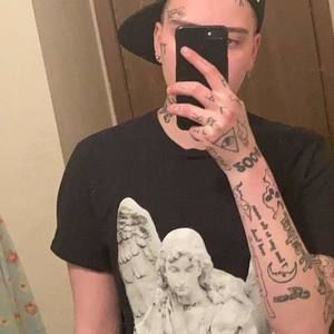 Meet your Posher, Stevie